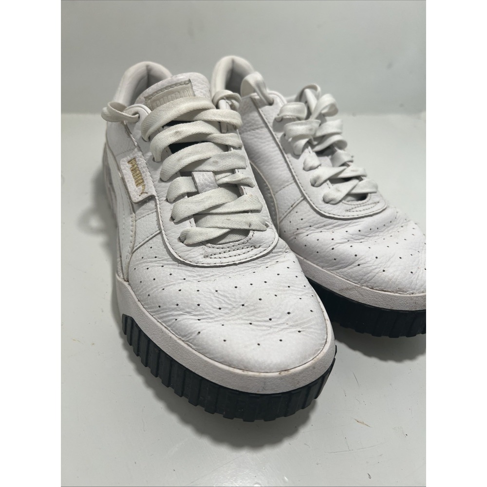 woman's puma shoes size 8